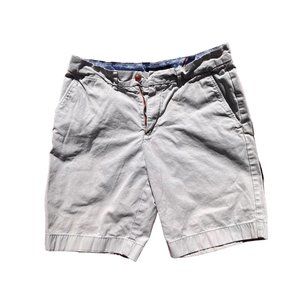 Tommy Hilfiger TH Shorts Mens TAN size 33 Classic Fit Coupe Classique 0923950